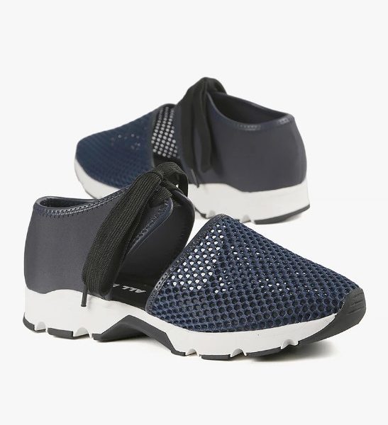 All Black 15059 Navy Amazing Mesh Fashion Sneaker | Ooh Ooh Shoes woman's clothing and shoe boutique located in Naples and Mashpee