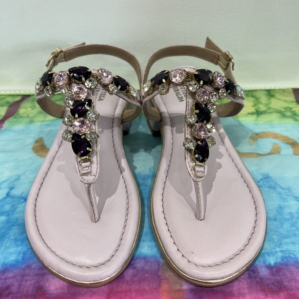 Bottega Smeralda 3NN06Q Lavender Leather Crystal Accents Toe Strap Sandal | Ooh Ooh Shoes women's clothing and shoe boutique located in Naples and Mashpee