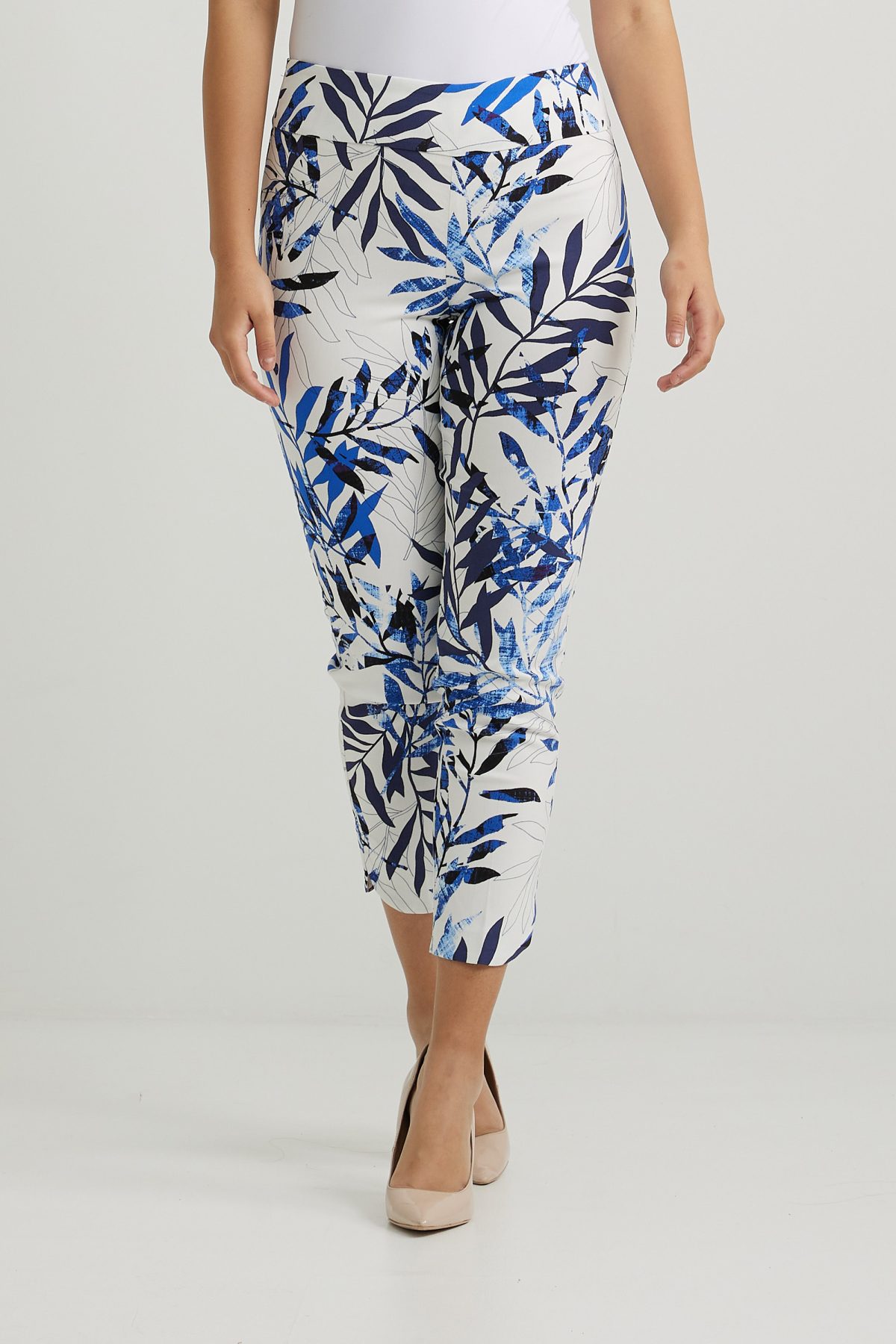 Joseph Ribkoff 222010 Print Cropped Pant| Ooh Ooh Shoes women's clothing and shoe boutique located in Naples, Charleston and Mashpee