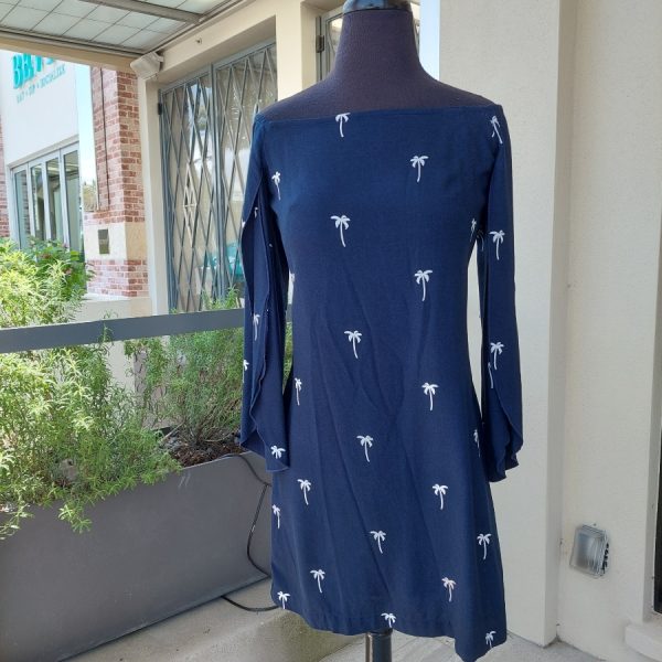 La Mer Luxe 31-A44 Navy Palm Tree 3/4 Sleeve Ashby Dress | Ooh Ooh Shoes women's clothing and shoe boutique located in Naples and Mashpee