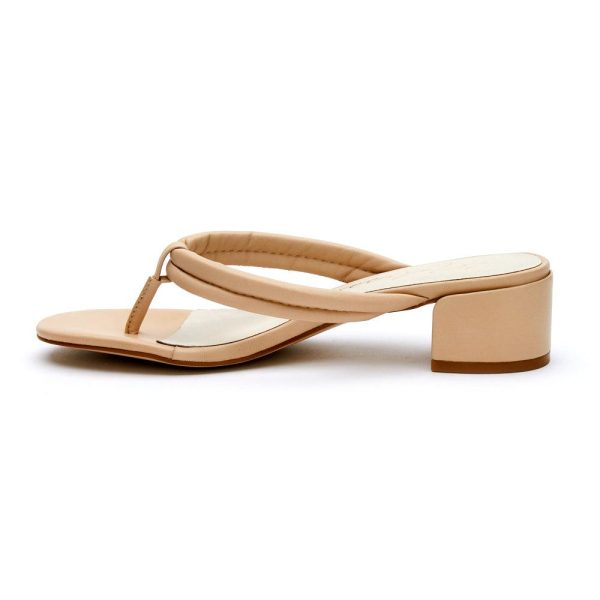 Matisse Exhale Natural Leather Block Heel Thong Slide | Ooh Ooh Shoes women's clothing and shoe boutique located in Naples and Mashpee