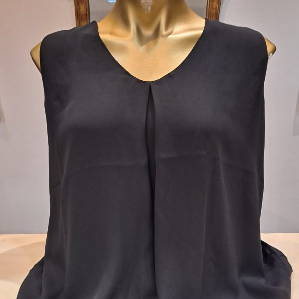 Vecceli MT1633 Black V Neckline Luxe Tank Top | Ooh Ooh Shoes women's clothing and shoe boutique located in Naples