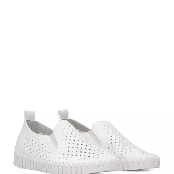Ilse Jacobsen Tulip 140 White Slip On Sneaker with Flexible Rubber Sole | Ooh Ooh Shoes women's clothing and shoe boutique located in Naples and Mashpee
