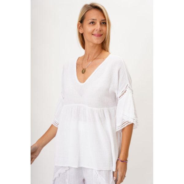 Look Mode 2234 Linen Top with Lace Detail| Ooh Ooh Shoes women's clothing and shoe boutique located in naples, charleston and mashpee