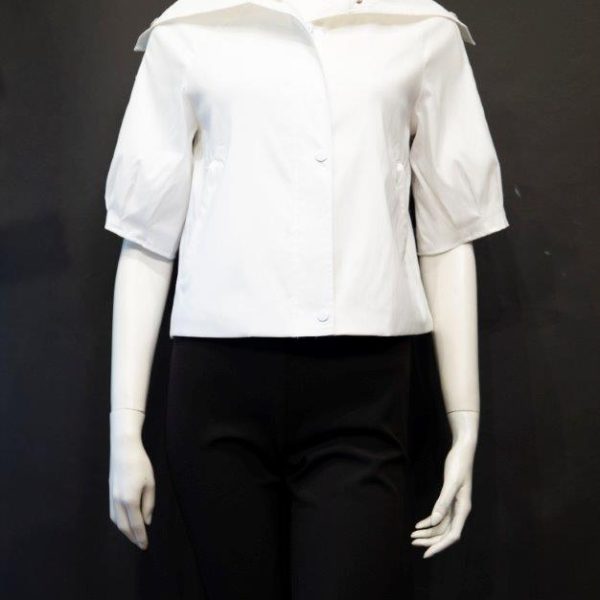Samuel Dong 13102 White Water Resistant Stretch Dupioni Crop Jacket | Ooh Ooh Shoes woman's clothing and shoe boutique located in Naples and Mashpee