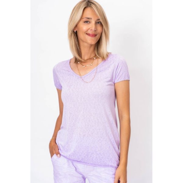 Look Mode 81654 Lilac One Size Short Sleeve V Neck Tee | Ooh Ooh Shoes women's clothing and shoe boutique located in Naples